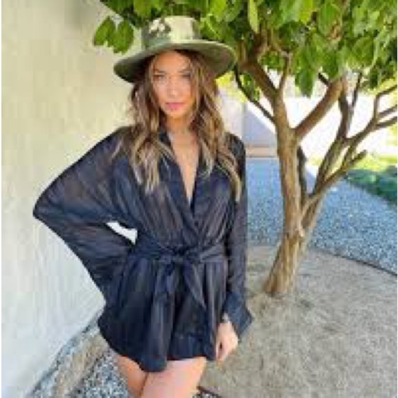 Camila Coelho Amelia Romper Black Stripe Shimmer Shorts Long Sleeve Revolve SZ S - Picture 6 of 10